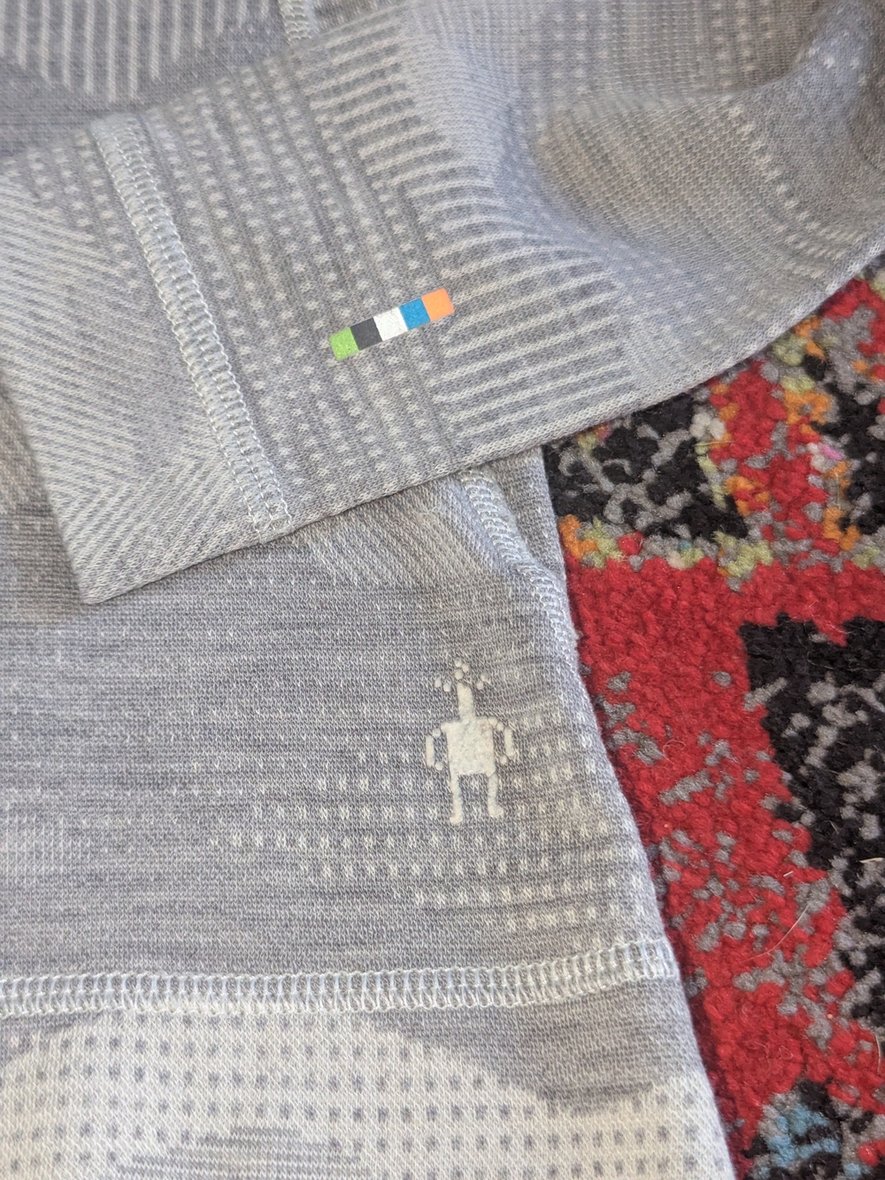 Smartwool Women's Light Gray Patterned Seamless Long Sleeve Top - Picture 3 of 4